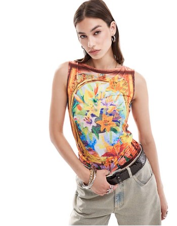slinky vest in abstract art print