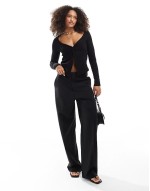 front knot jersey long sve top in black
