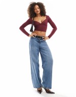 sweetheart neck sculpt long sve top in burgundy