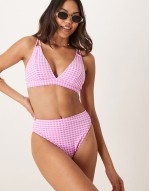 Fuller Bust textured gingham bikini in pink