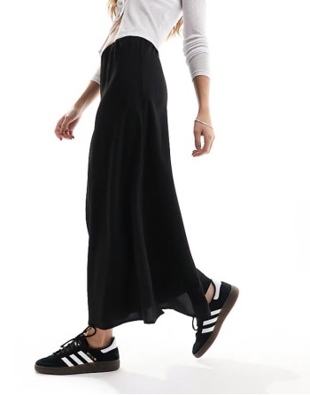 matte satin midi skirt in black