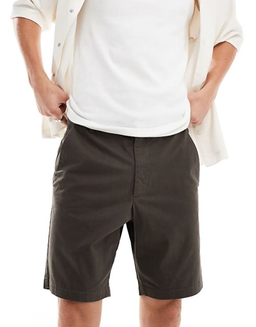 chino shorts in khaki