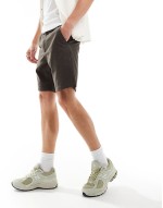 chino shorts in khaki