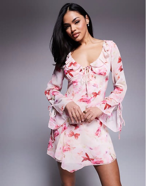 long sve mini dress with ruffle detail in pink floral