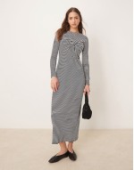 twist bust long sve midi dress in blue stripe