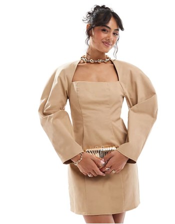 extreme volume sve mini dress in camel
